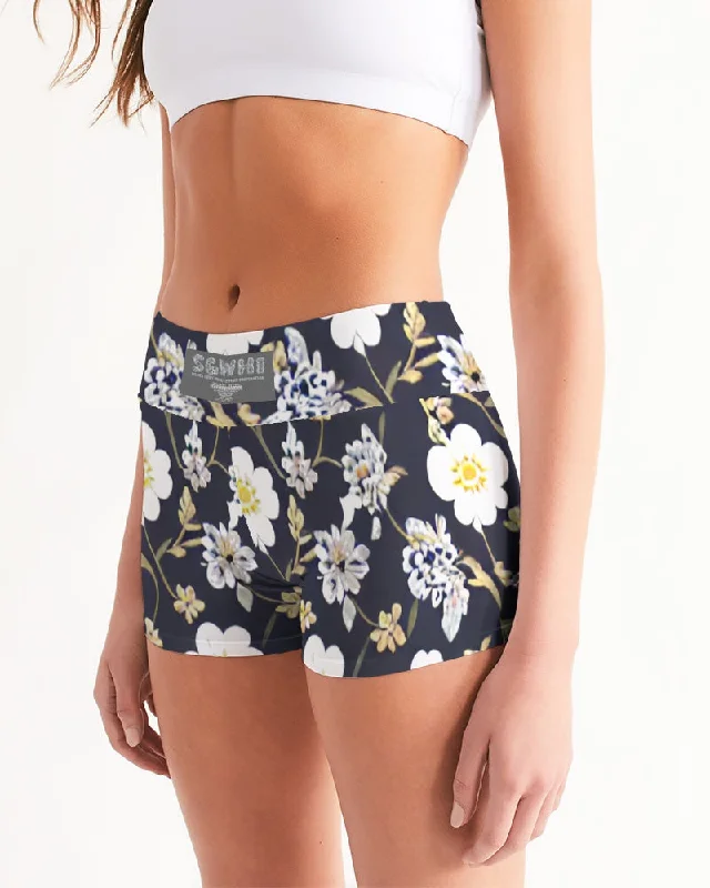 Pink flower black background Women's All-Over Print Mid-Rise Yoga Shorts