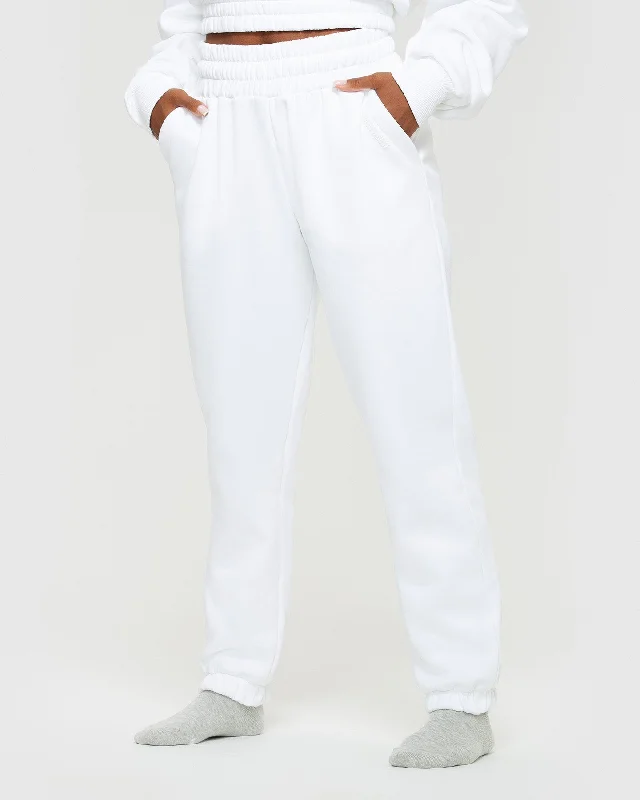 Comfort Joggers | White