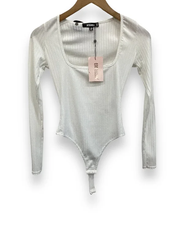 Bodysuit By Clothes Mentor In White, Size: Xs