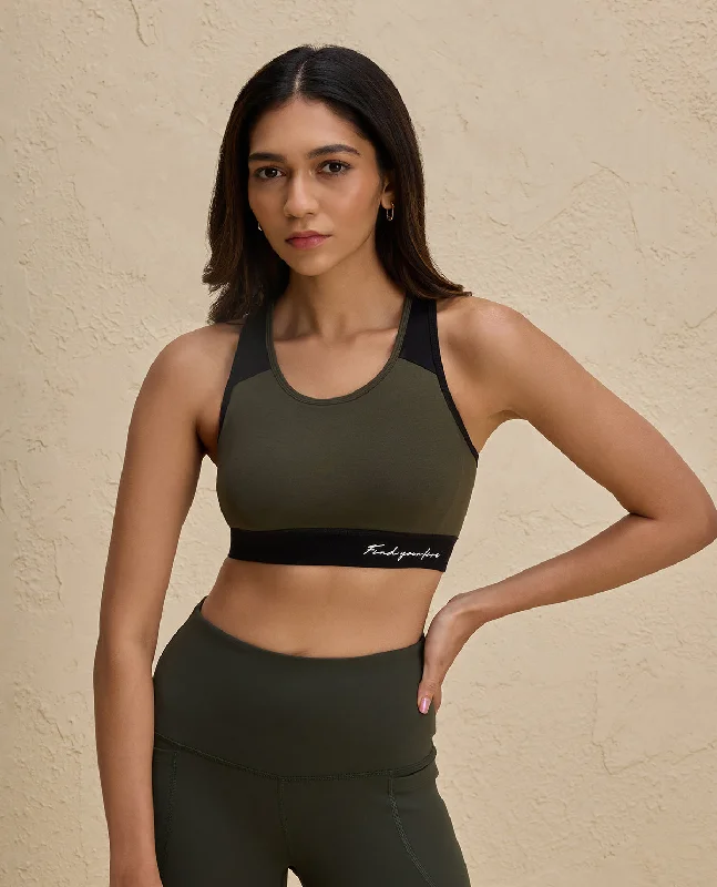 Nykd By Nykaa Essential Breathable Cotton Slip On Color Block Sports Bra -NYK904-Olive